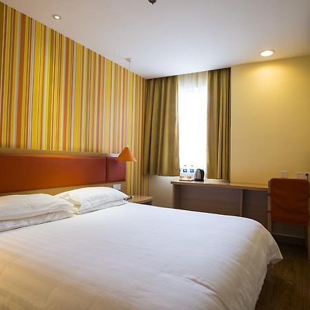 Home Inn Yichang Gezhou Dam מראה חיצוני תמונה