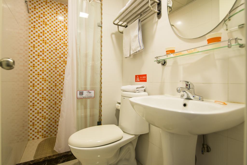 Home Inn Yichang Gezhou Dam מראה חיצוני תמונה