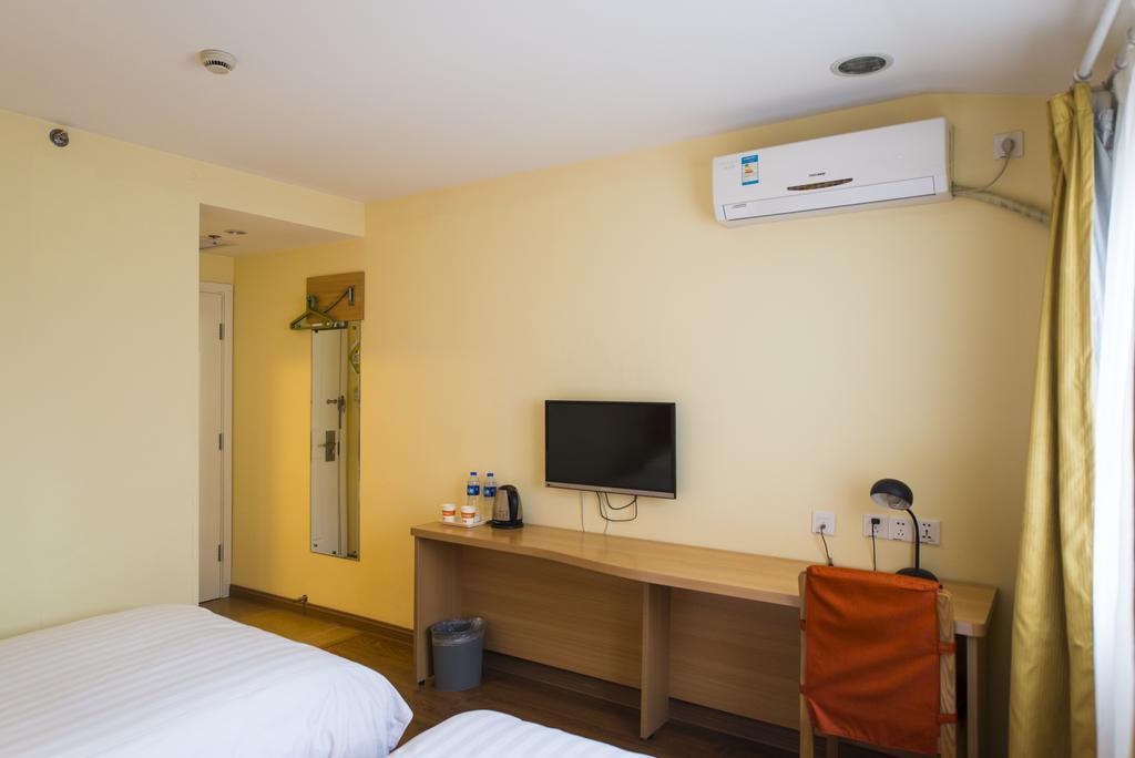 Home Inn Yichang Gezhou Dam מראה חיצוני תמונה